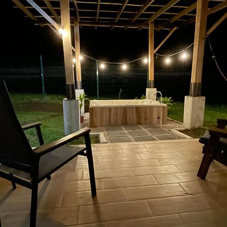River Paradise Villa With Private Jacuzzi La Fortuna المظهر الخارجي الصورة