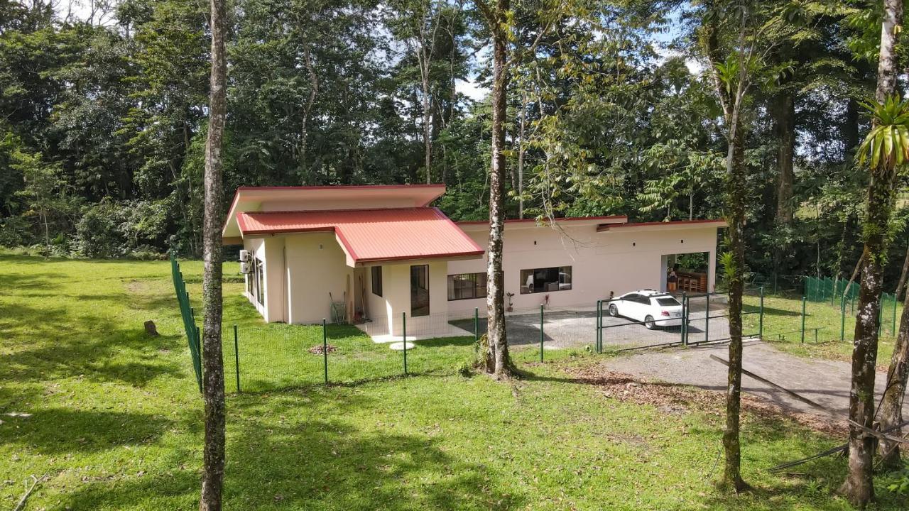 River Paradise Villa With Private Jacuzzi La Fortuna المظهر الخارجي الصورة