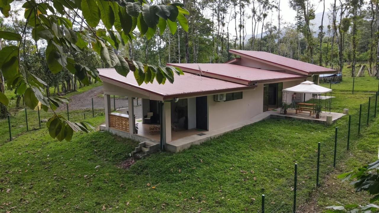 River Paradise Villa With Private Jacuzzi La Fortuna المظهر الخارجي الصورة
